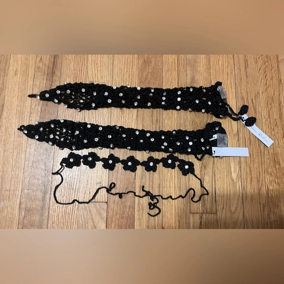 Monica Hansen crochet swim gloves and choker and/or headband w/ diamond studs - Picture 4 of 6